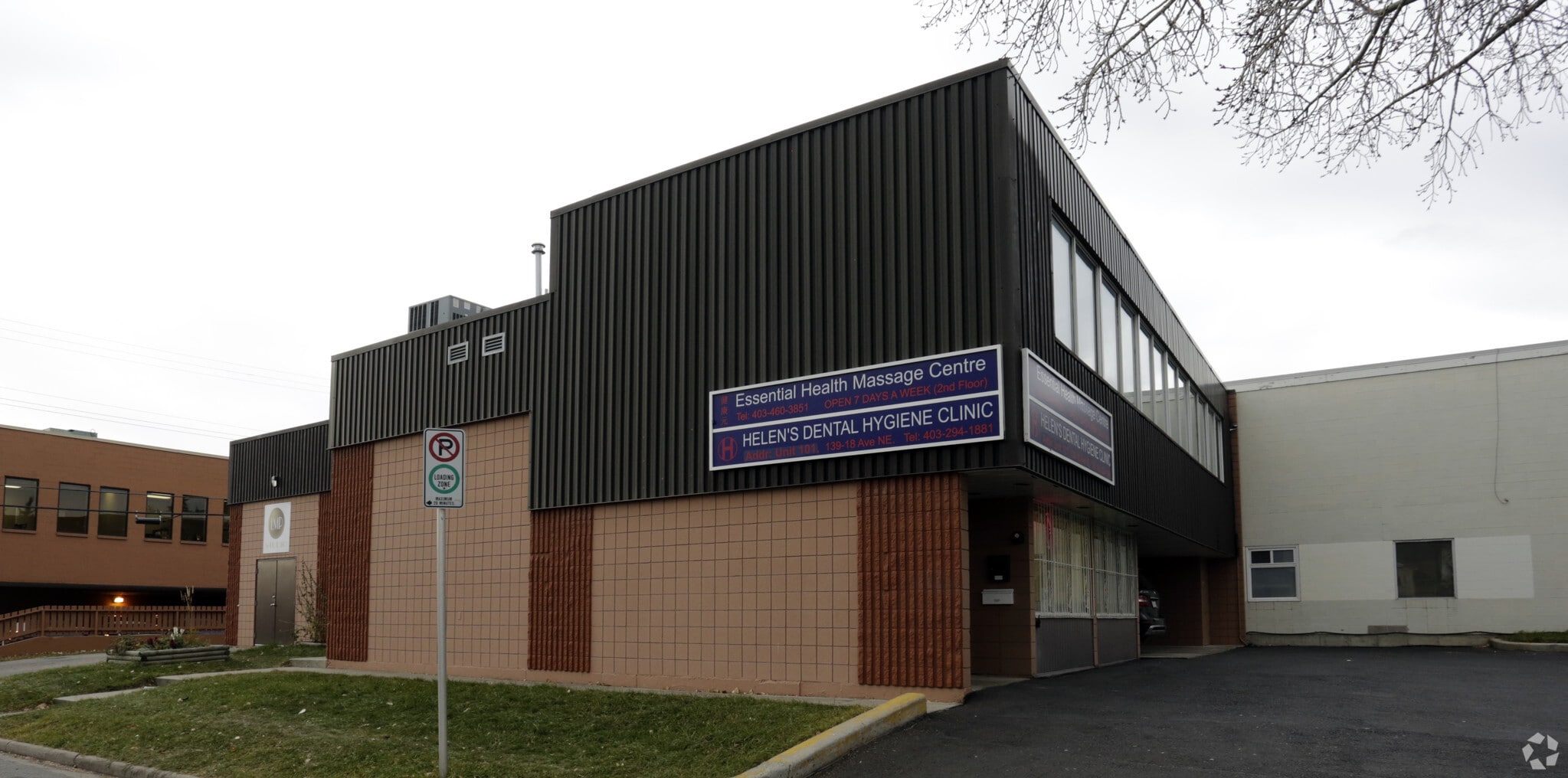 135-139 18 Av NE, Calgary, AB for sale Primary Photo- Image 1 of 1