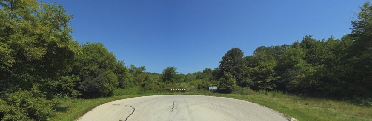 2450 W Minnesota Ave, Oak Creek, WI for sale Building Photo- Image 1 of 4