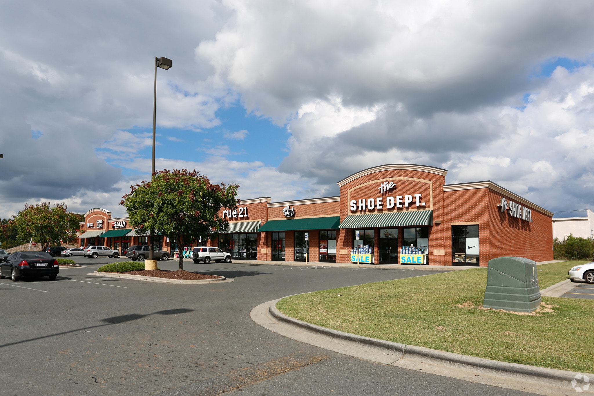 723 Leonard Ave, Albemarle, NC for lease Primary Photo- Image 1 of 9