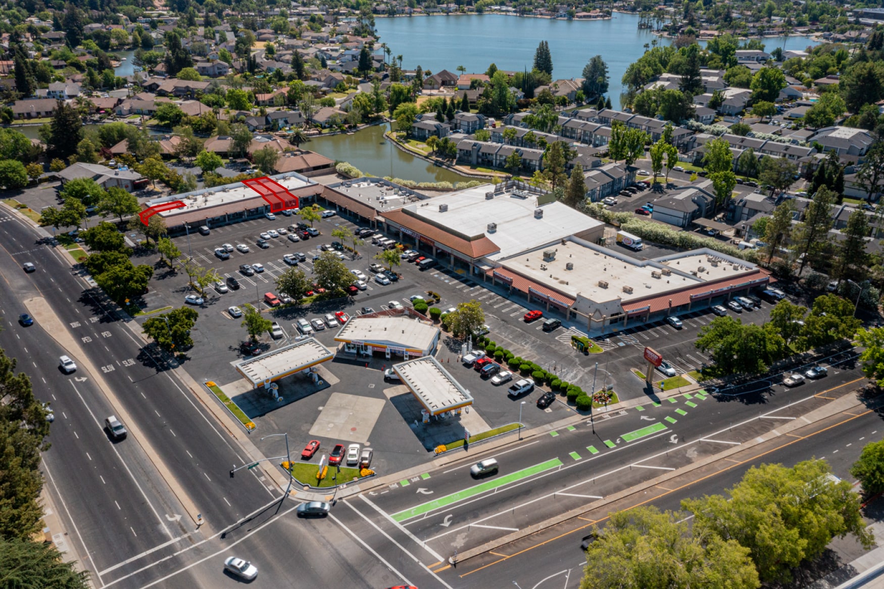 6371-6413 Riverside Blvd, Sacramento, CA for lease Building Photo- Image 1 of 6