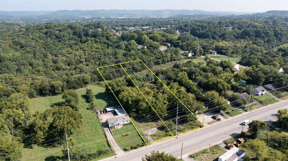 1013-1015 Trinity, Nashville, TN for sale - Primary Photo - Image 1 of 8