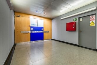 Office in Rivas-Vaciamadrid, Madrid for lease Interior Photo- Image 2 of 10