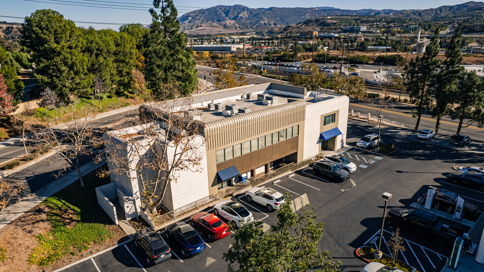 21580 Yorba Linda Blvd, Yorba Linda, CA for lease - Building Photo - Image 1 of 7