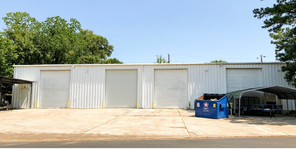 506 Browder St, Conroe, TX for sale Primary Photo- Image 1 of 1