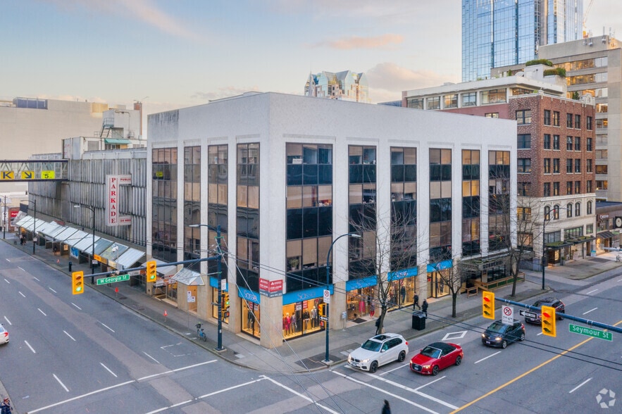 698 Seymour St, Vancouver, BC for lease - Building Photo - Image 1 of 8