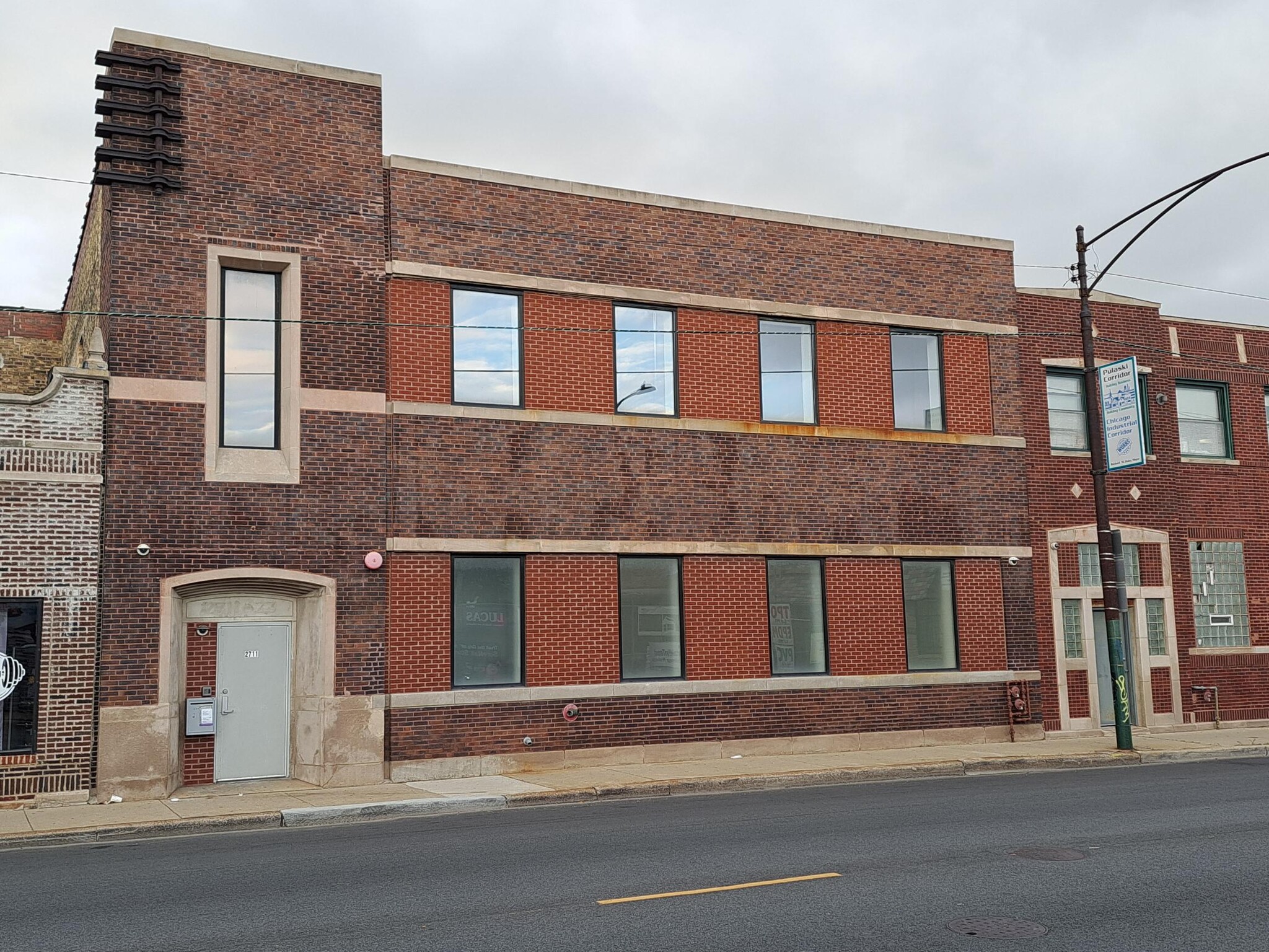 2711 N Pulaski Rd, Chicago, IL for sale Building Photo- Image 1 of 1