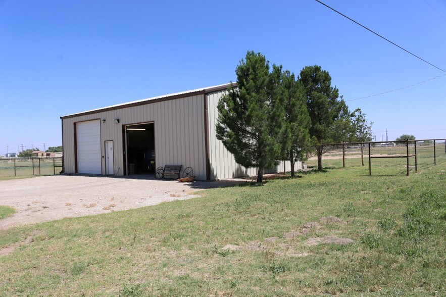 14 Horizon Rd, Loving, NM for sale - Primary Photo - Image 1 of 1