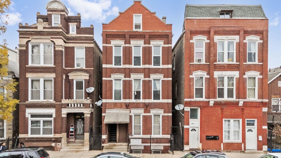 2236 W 19th St, Chicago, IL for sale - Primary Photo - Image 1 of 40