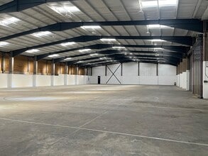 Aldridge Rd, Birmingham for lease Interior Photo- Image 2 of 5