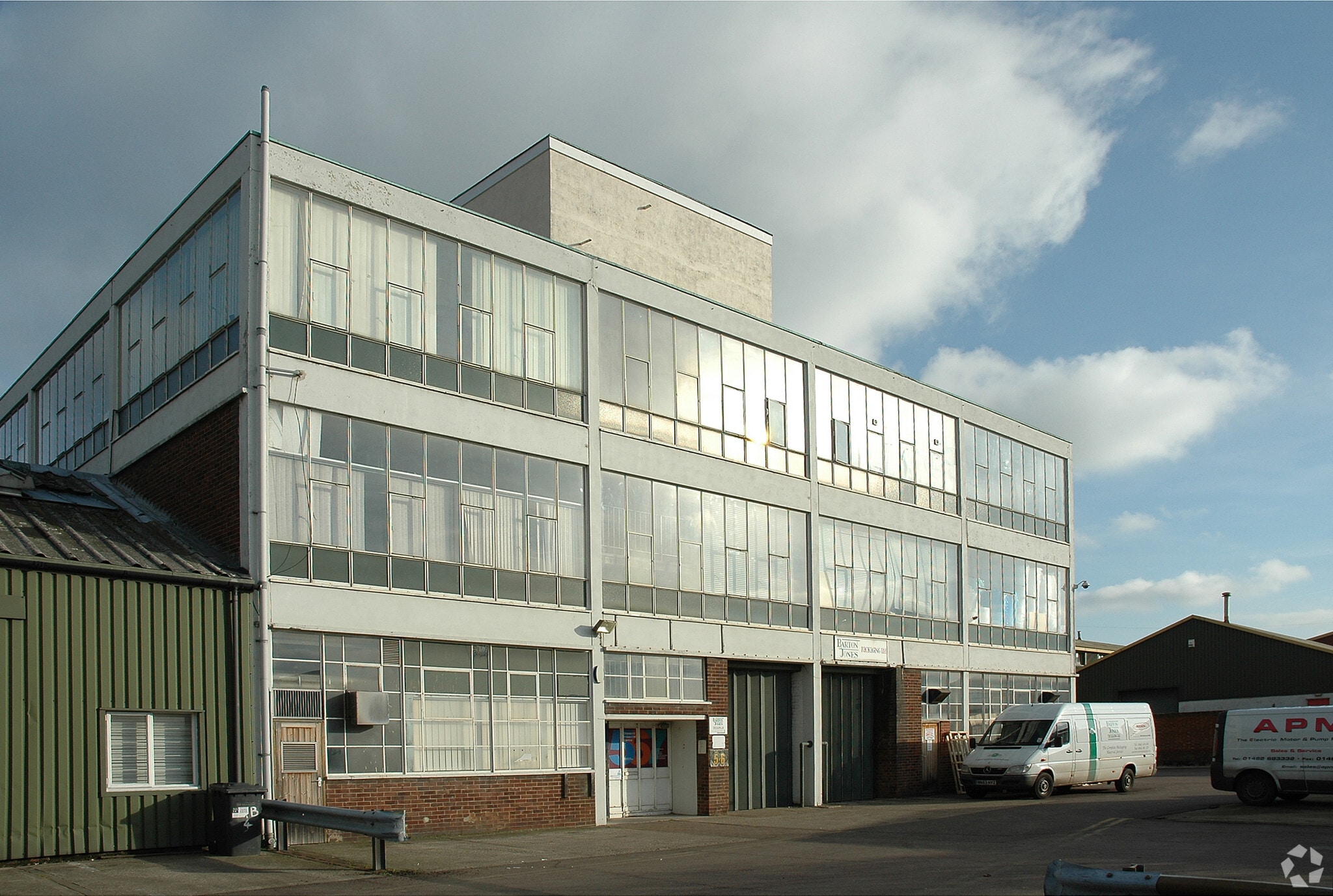 Works Rd, Letchworth Garden City for sale Primary Photo- Image 1 of 1