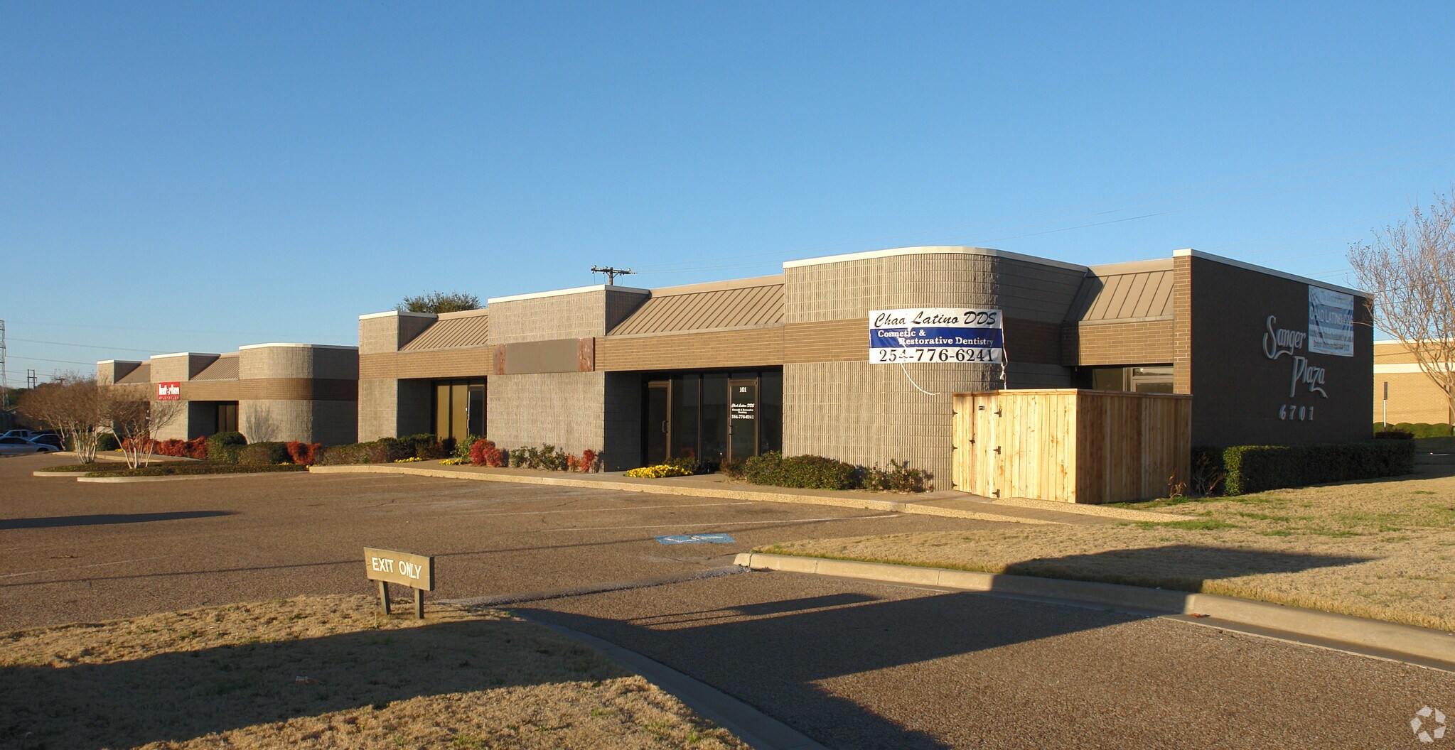 6701 Sanger Ave, Waco, TX for sale Primary Photo- Image 1 of 1