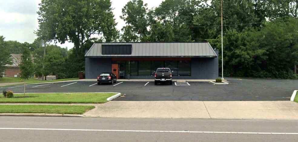 4700 Wilmington Pike, Kettering, OH for lease - Building Photo - Image 1 of 7