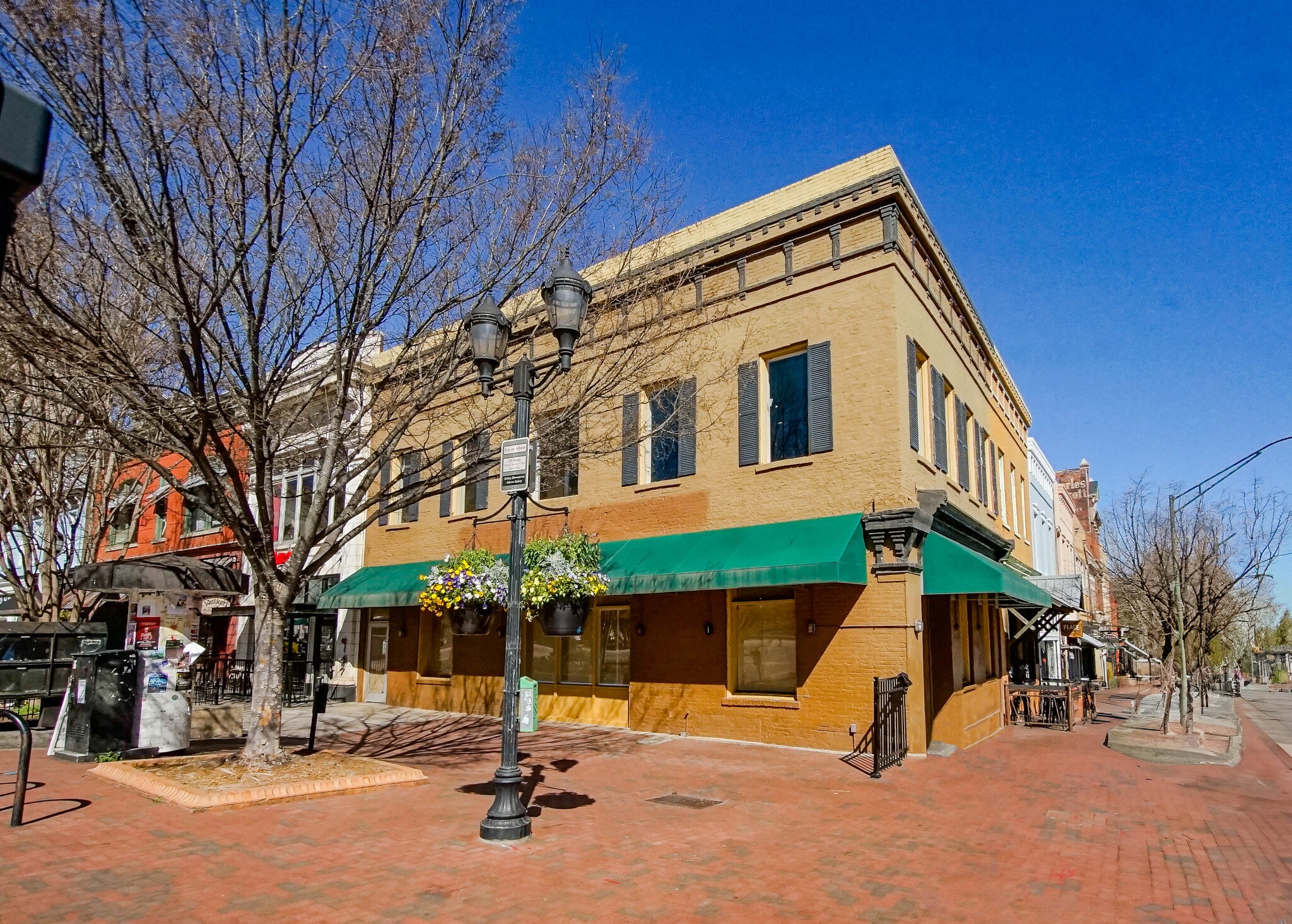225 E Broad St, Athens, GA for lease Building Photo- Image 1 of 17