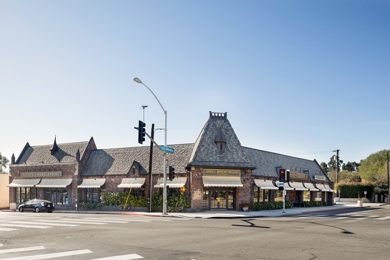 2528-2538 San Vicente Blvd, Santa Monica, CA for lease - Primary Photo - Image 3 of 4