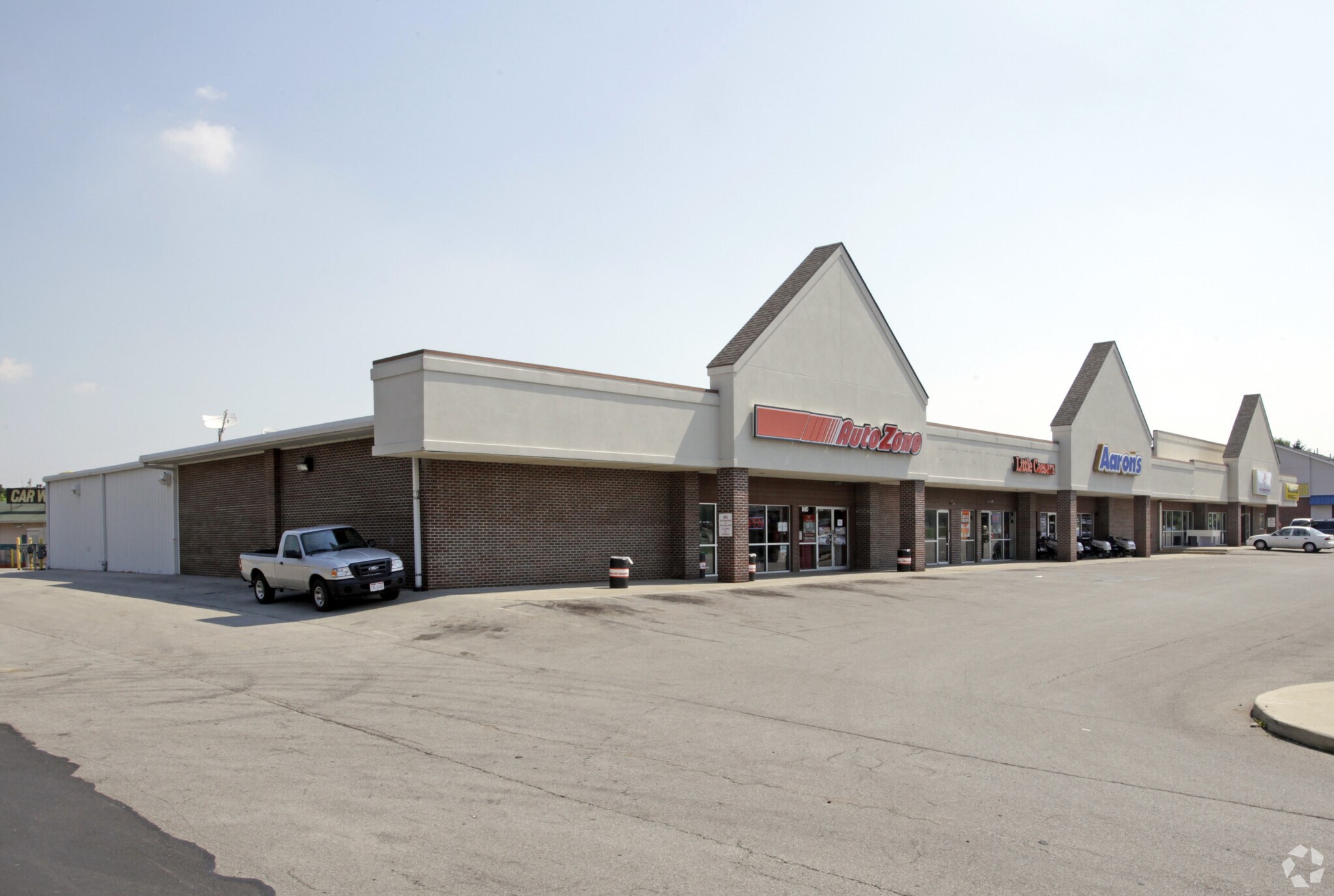 860-880 Refugee Rd, Pickerington, OH for sale Primary Photo- Image 1 of 1