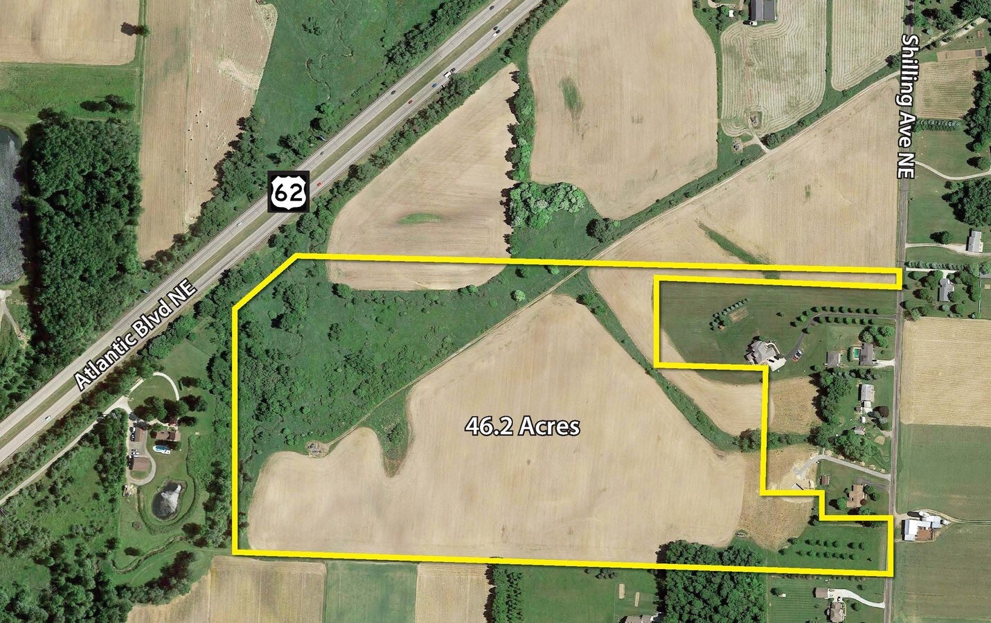 8436 Easton St, Louisville, OH 44641