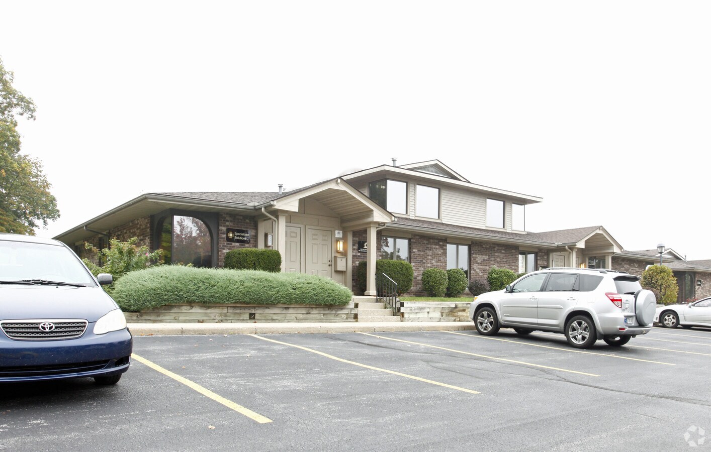 63316355 Constitution Dr, Fort Wayne, IN 46804