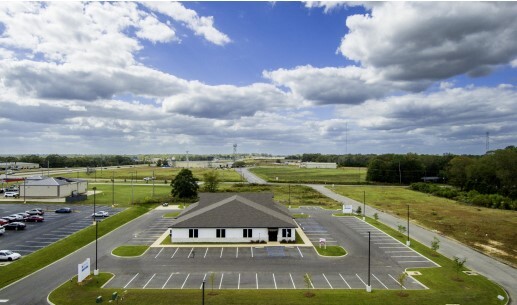 102 Jackson St, Enterprise, AL for lease - Building Photo - Image 2 of 4