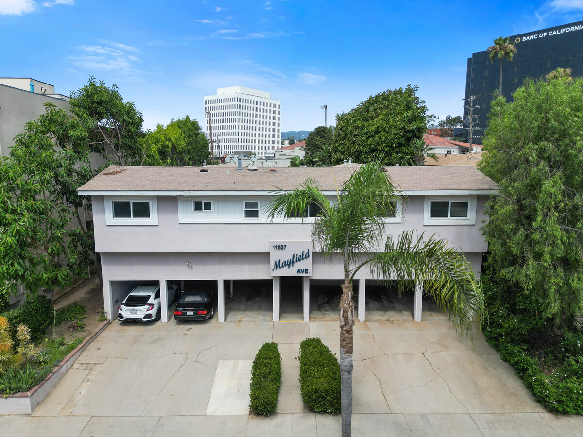 11627 Mayfield Ave, Los Angeles, CA 90049 | LoopNet