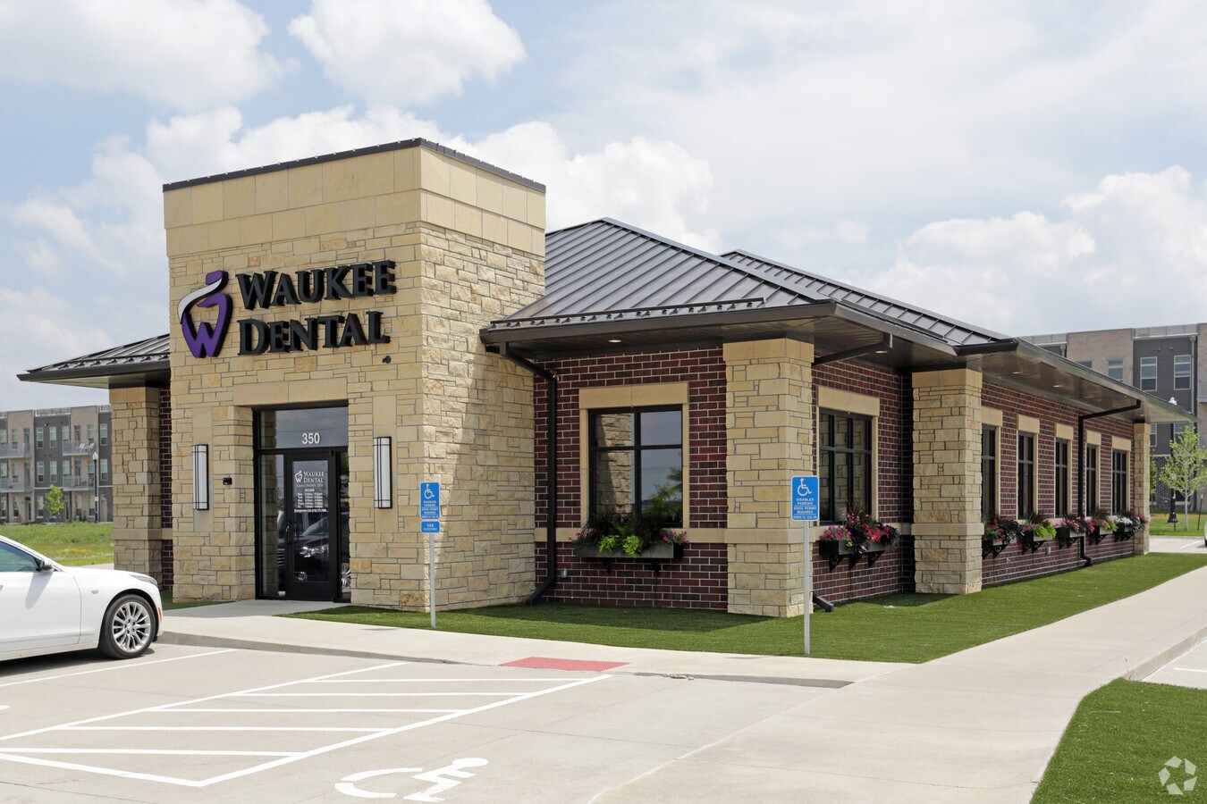 350 Hickman Rd, Waukee, IA 50263