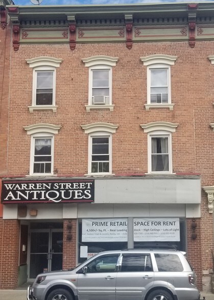 322 Warren St, Hudson, NY for sale - Building Photo - Image 1 of 1