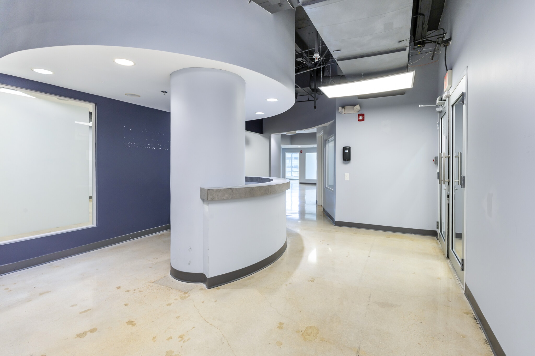 1680 Meridian Ave, Miami Beach, FL for lease Interior Photo- Image 1 of 28