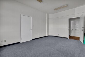 19 N Broadway, Tarrytown, NY for lease Interior Photo- Image 1 of 8