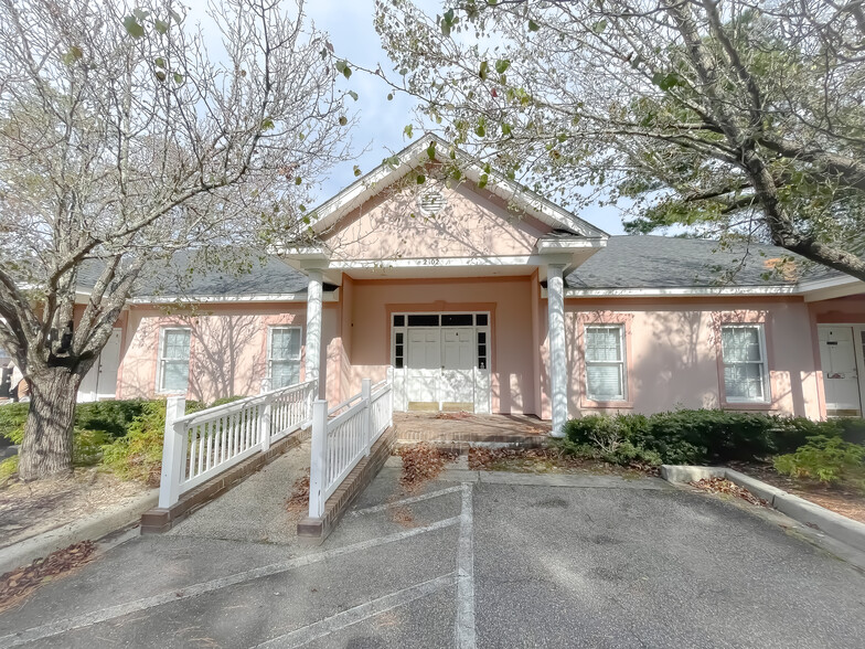 2102 Cromley Cir, Myrtle Beach, SC for lease - Building Photo - Image 1 of 6