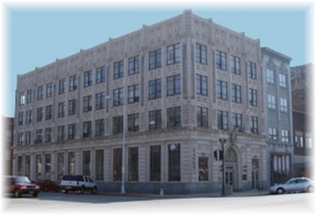 201 S Broadway Ave, Albert Lea, MN for sale Primary Photo- Image 1 of 1