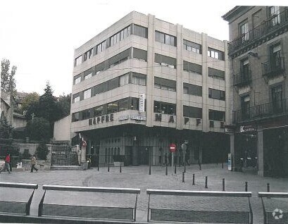 Office in Segovia, Segovia for lease Interior Photo- Image 1 of 2