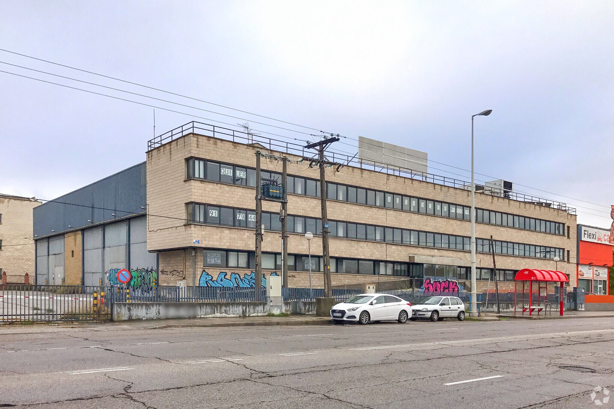 Calle Rey Pastor, 32, Leganés, Madrid for sale Primary Photo- Image 1 of 1