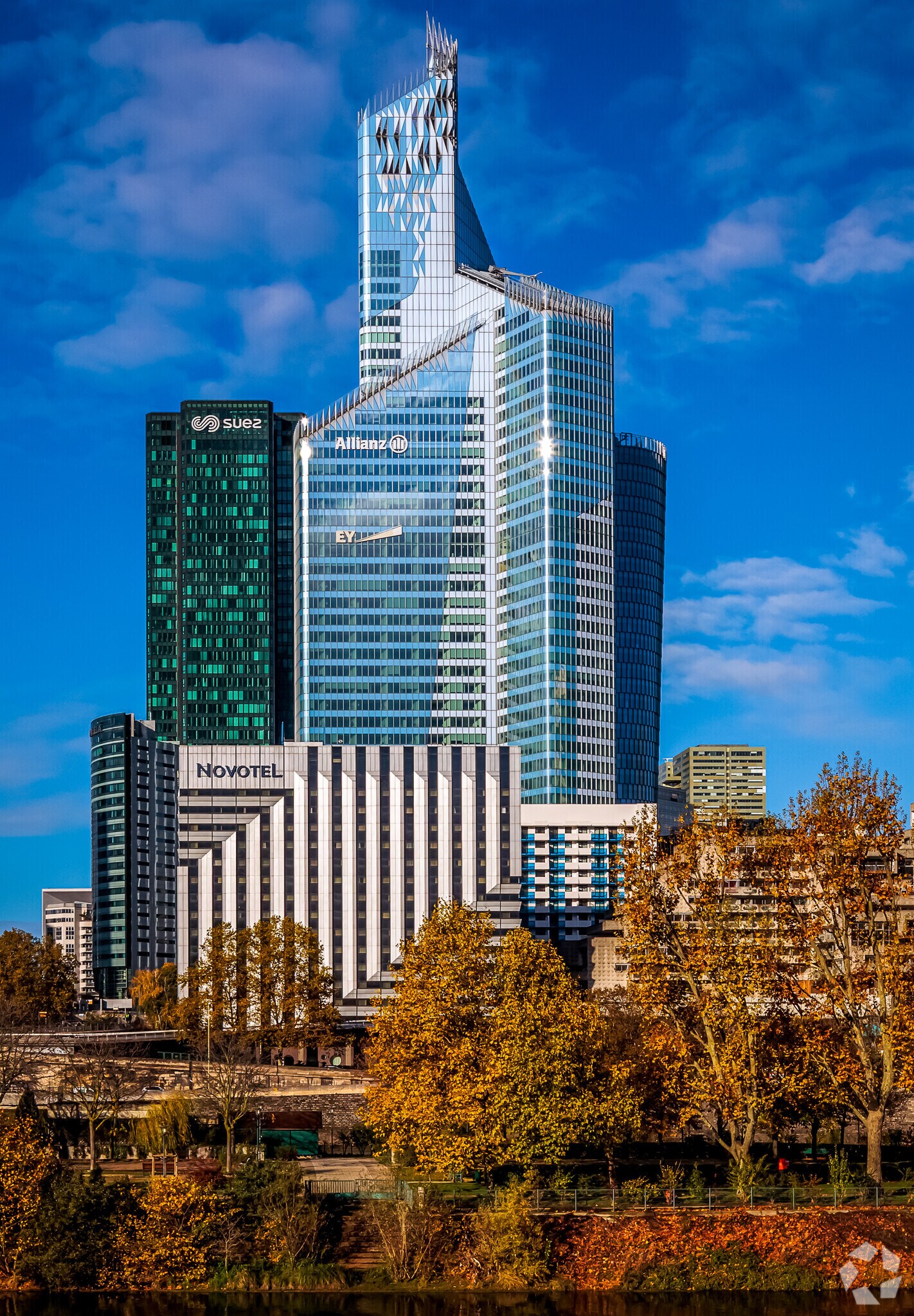 1 Place Des Saisons, Courbevoie for lease Building Photo- Image 1 of 11