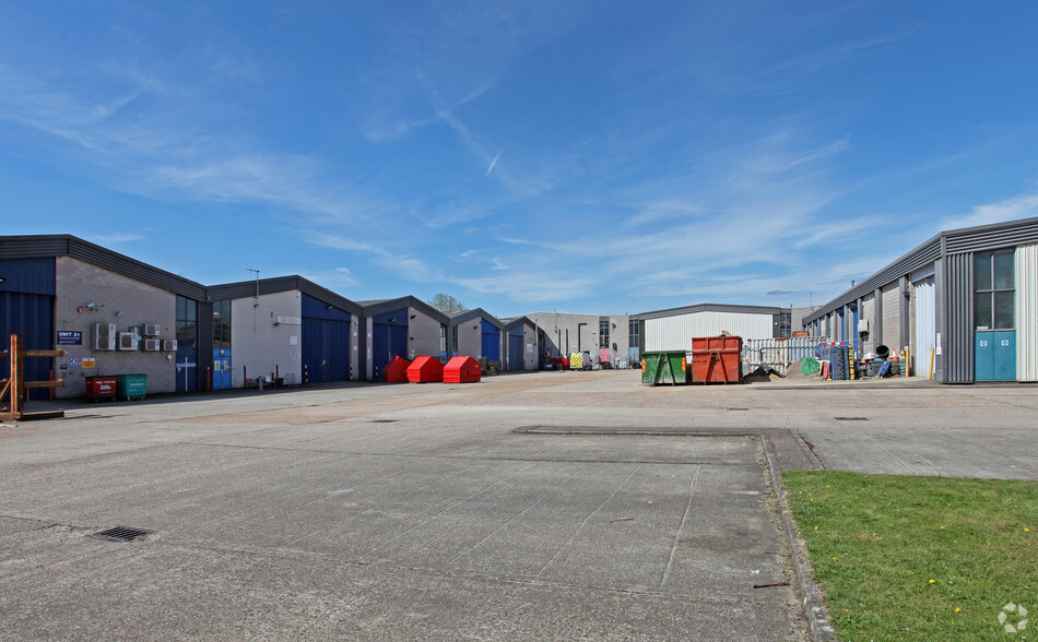 Brunel Rd, Southampton for lease - Building Photo - Image 3 of 11