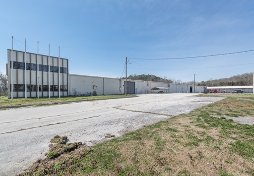 3015 E Governor John Sevier Hwy, Knoxville, TN for sale - Building Photo - Image 1 of 1