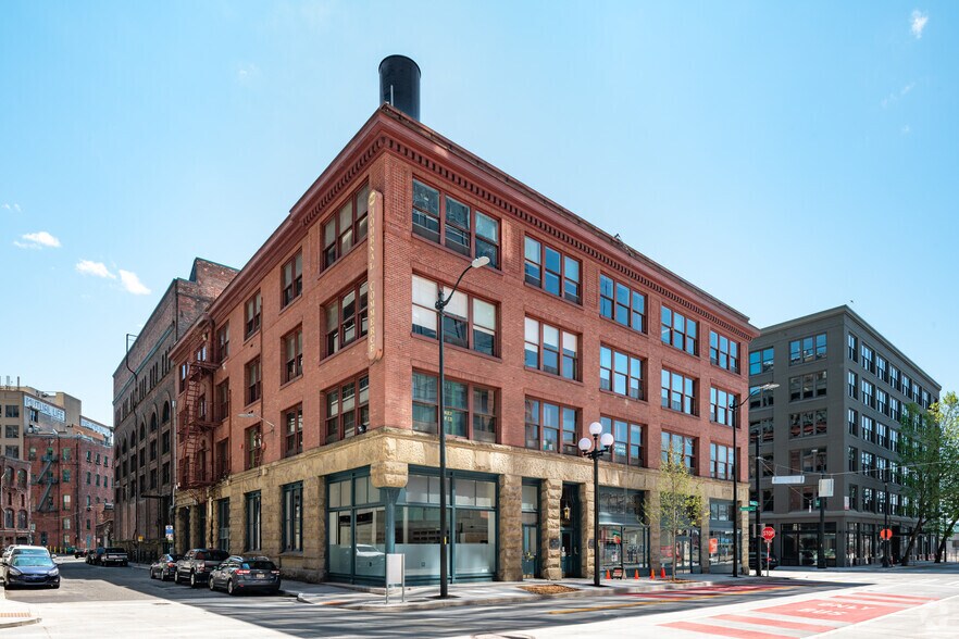 81-85 Columbia St, Seattle, WA for sale - Building Photo - Image 1 of 1