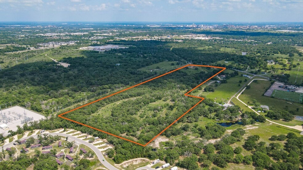 4296 Leonard Rd, Bryan, TX for sale - Building Photo - Image 2 of 9