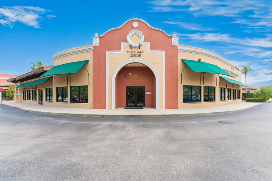 8235 Natures Way, Bradenton, FL for lease - Building Photo - Image 1 of 22