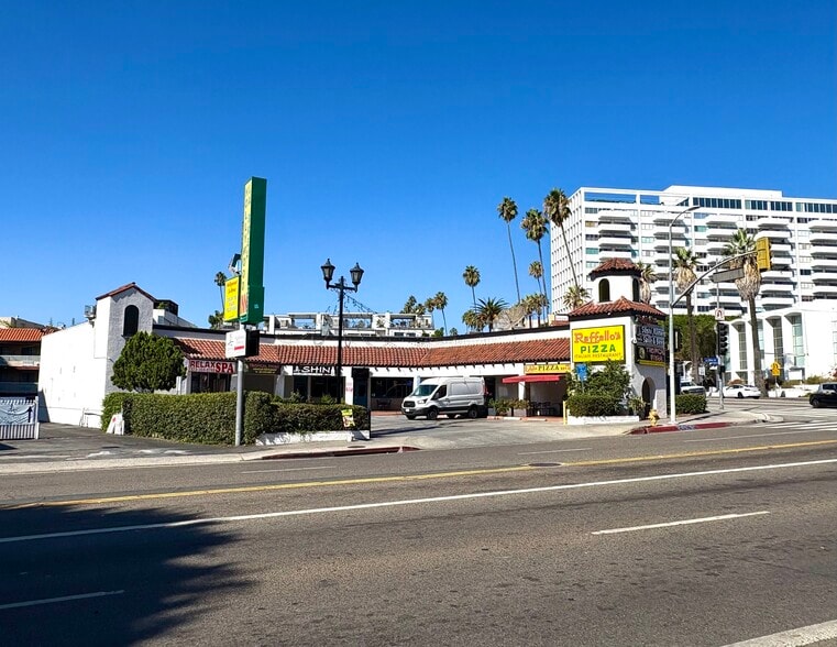 1651-1657 N La Brea Ave, Los Angeles, CA for sale - Building Photo - Image 2 of 4