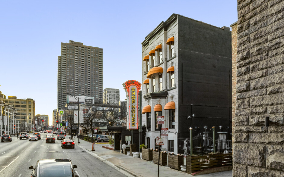 60 W Ontario St, Chicago, IL for sale - Building Photo - Image 1 of 16