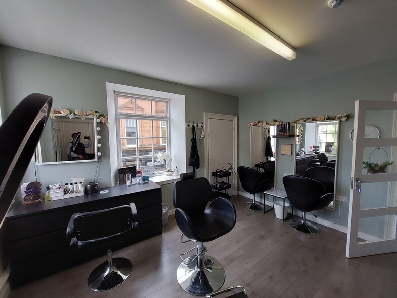 2 College Wynd, Kilmarnock for lease - Building Photo - Image 3 of 8