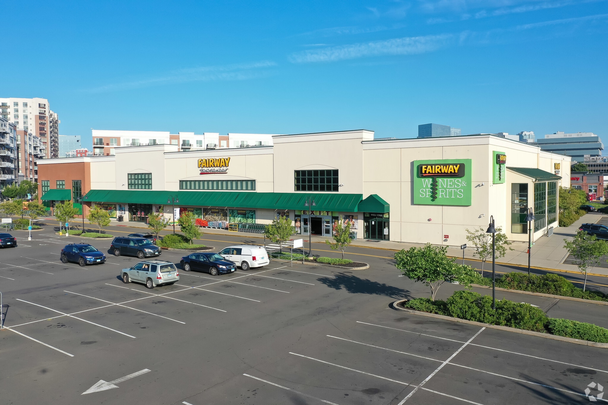 699 Canal St, Stamford, CT for lease Building Photo- Image 1 of 15