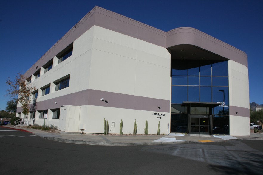 1925 W Orange Grove Rd, Tucson, AZ for lease - Building Photo - Image 1 of 7