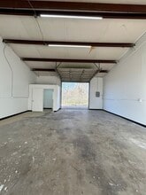 5051 David Strickland Rd, Fort Worth, TX for lease Interior Photo- Image 2 of 9