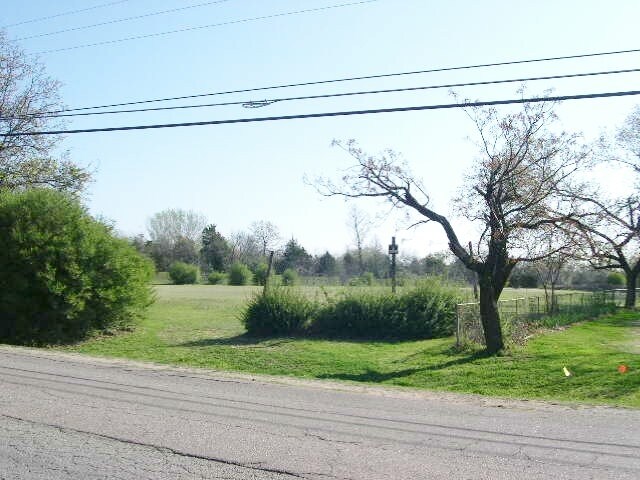 3416 Hickory Tree Rd, Balch Springs, TX for sale - Primary Photo - Image 1 of 1