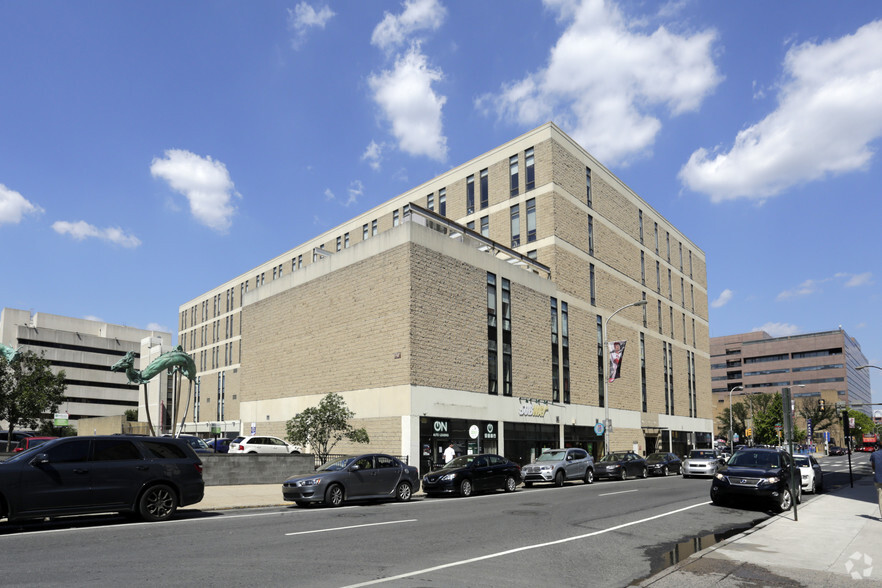 801 Arch St, Philadelphia, PA for sale - Primary Photo - Image 1 of 1