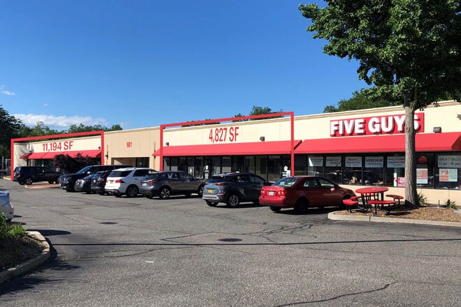 601 Veterans Memorial Hwy, Hauppauge, NY for lease - Building Photo - Image 1 of 9