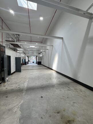 More details for 248 Boerum St, Brooklyn, NY - Industrial for Lease