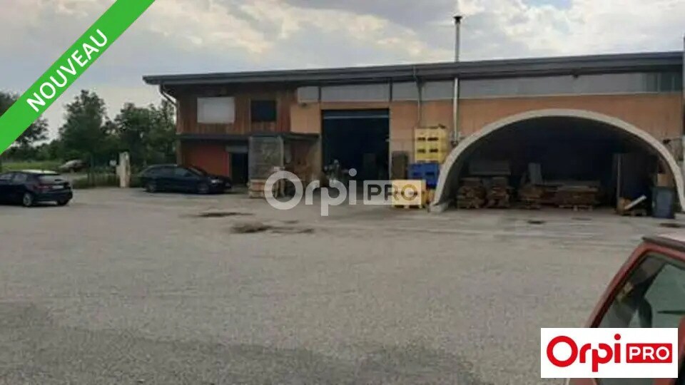 Flex in Chabeuil for lease Building Photo- Image 1 of 12