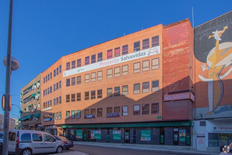 Calle de Begoña, 16, Coslada, Madrid for lease - Building Photo - Image 2 of 2