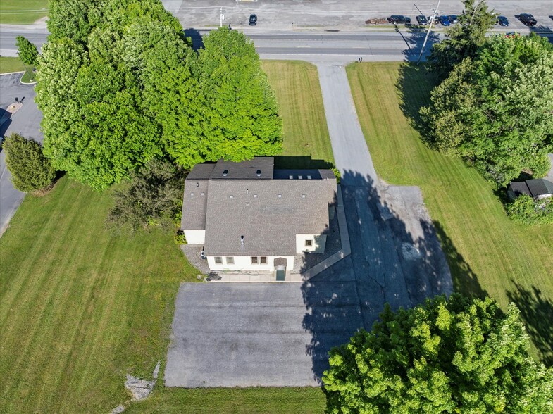 10693 US Route 11, Adams, NY for sale - Primary Photo - Image 1 of 8